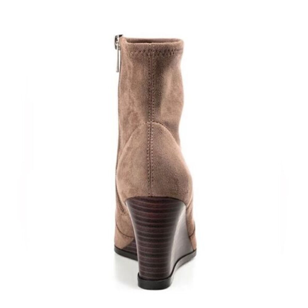‎Journee Collection Wedge Bootie - Picture 5 of 7